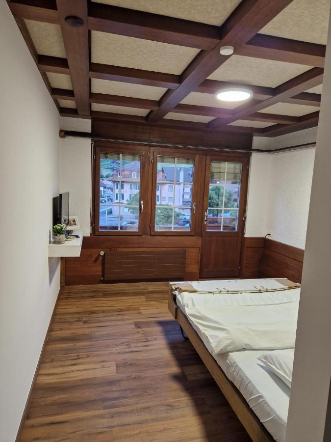 Hotel Chalet Bellerive Spiez Bagian luar foto